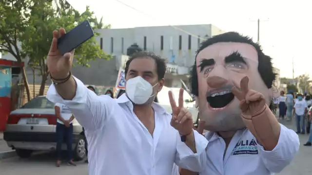 Las cuentas se enfocaban en amplificar la campaña de reelección de Julián Zacarías