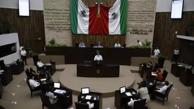 Se cancelará la partida de pago de celulares para el personal operativo y administrativo