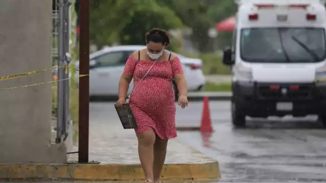 La alimentación y el ejercicio son importantes durante el embarazo para evitar complicaciones en el parto o la gestación