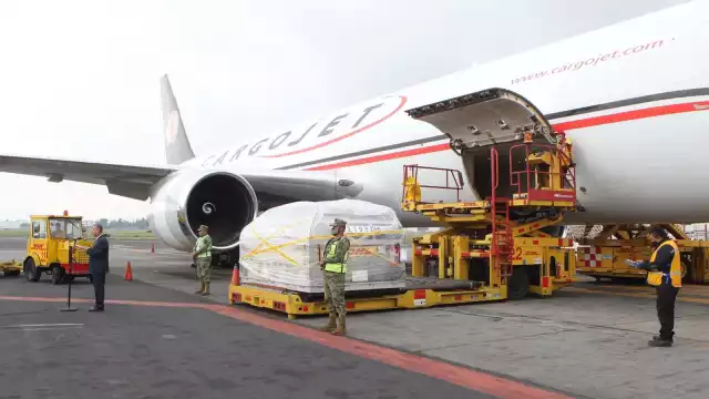 Segundo cargamento de vacunas que arribó al país