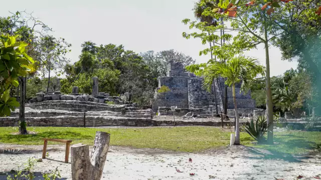 Exhortan a los viajeros a conocer parte del pasado de Quintana Roo