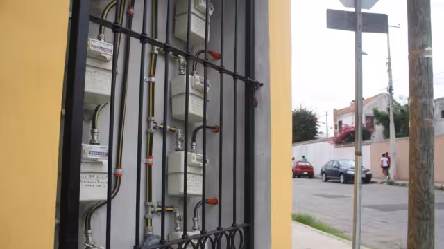 Tanto la empresa como las autoridades municipales no dieron información adecuada sobre la instalación, en perjuicio de más de 29 mil personas