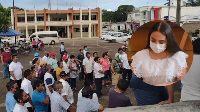 La alcaldesa ignoró el problema de movilidad en Carrillo Puerto y prefirió viajar a Mérida a firmar convenios con su Ayuntamiento