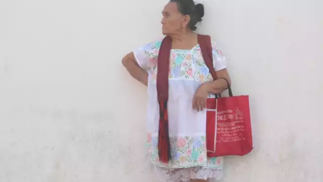 El uso de huipil ha desaparecido en Yucatán