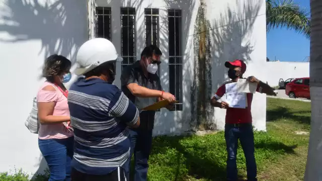 El pescador asegura que tiene interpuestas 19 demandas contra funcionarios