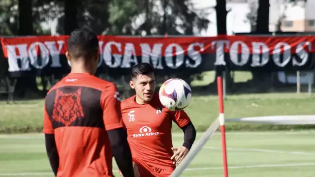 Jugadores del Atlas previo al partido