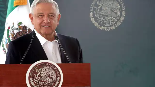 Integrantes del gabinete de AMLO así como personas del sector privado llegaron esta tarde a Palacio Nacional