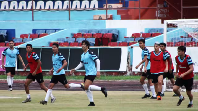 El encuentro amistoso entre ambos conjuntos tendrá lugar el próximo sábado 26 de junio a las 20:00 horas en el estadio ‘Andrés Quintana Roo’. 