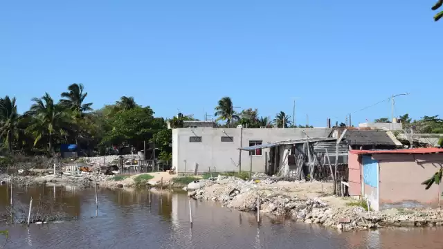 La Dirección Municipal de Catastro y autoridades federales indicaron que la zona de afectación abarca casi 10 kilómetros