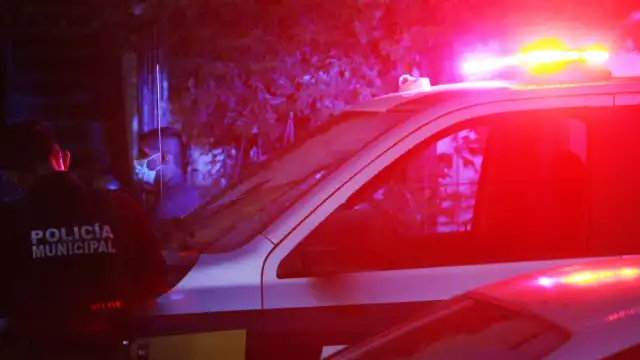 Una vez que policías municipales las localizaron, las descolgaron y pusieron a disposición de la autoridad correspondiente