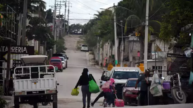 La carencia de oportunidades laborales, así como el mínimo acceso a educación de calidad, genera una mayor proclividad en los habitantes a cometer hechos delictivos