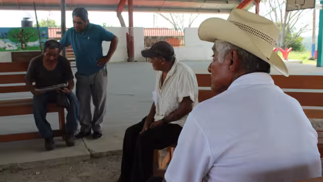 Acudir a Chetumal cuesta 300 pesos y no tienen el dinero para ir