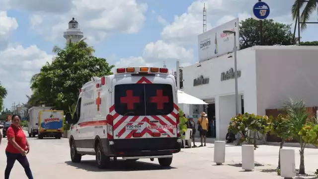 El hombre fue valorado por paramédicos de la Cruz Roja