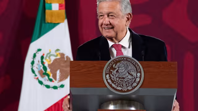 AMLO confirmó que los aviones serían rentados y se utilizaría el avión presidencial