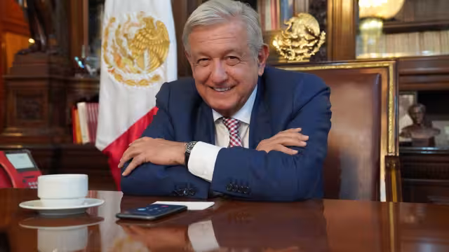 Gobernadores, secretarios de gobierno y otros funcionarios han dedicado mensajes de felicitación al presidente
