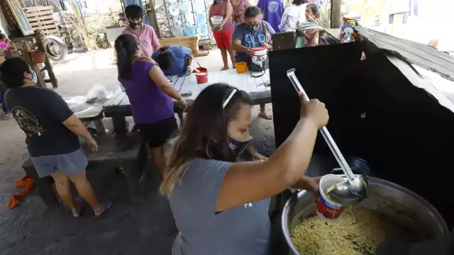 Los más favorecidos son los niños, quienes llegaban a padecer de síntomas de gastritis al irse a la escuela sin poder alimentarse adecuadamente