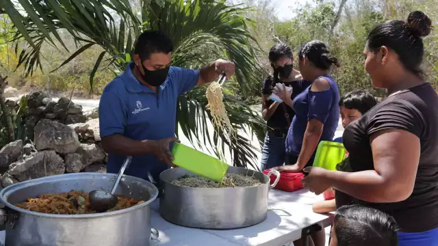 Apoyan a familias vulnerables de Quintana Roo