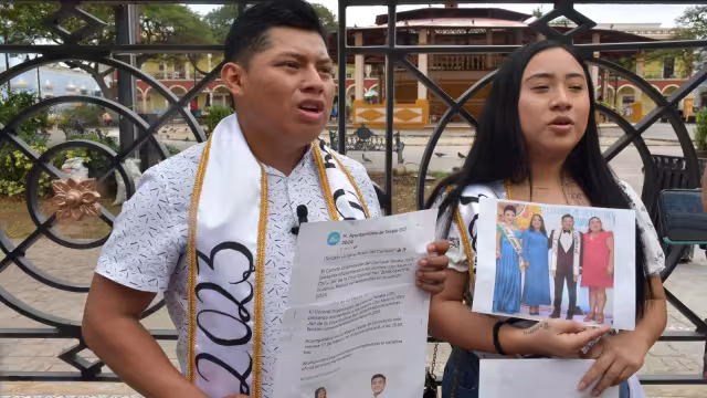 Los Reyes del Carnaval de Tenabo fueron sustituidos sin previo aviso