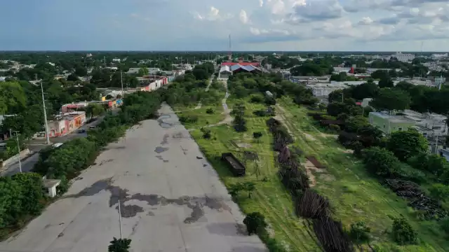 Los terrenos de La Plancha estaba proyectado para albergar al proyecto del Tren Maya, incluso se proyectó un paso elevado