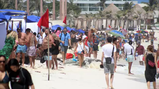 La velocidad de crecimiento de casos para la zona sur  es de 0.20 y de 0.29  para la zona norte