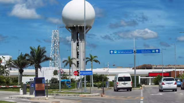 El Aeropuerto Internacional de Cancún mantiene la racha de los 4001 vuelos entre semana