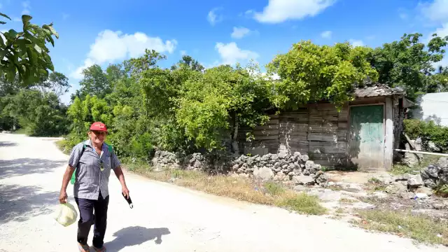 Datos arrojados por Bienestar indicaron que más de dos mil viviendas en Cancún tienen piso de tierra y otras carencias