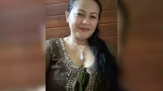 Mercy Beatriz Chay Pérez elaboró documentos con sellos falsos, además de no tener la autorización para expedirlos, por lo que fue denunciada por la comisaria de El Cuyo, Neydi Puc Gil, ante la FGE Yucatán