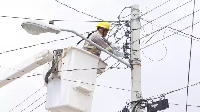 Los cortes de luz programados para Yucatán serán de 9:30 a 14:00 horas