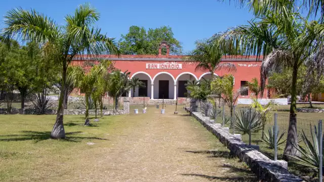 En San Ignacio, una cláusula de la empresa precisa que en caso de que cualquier abono devuelto por el banco por falta de fondos, se generará un cargo adicional del 25%