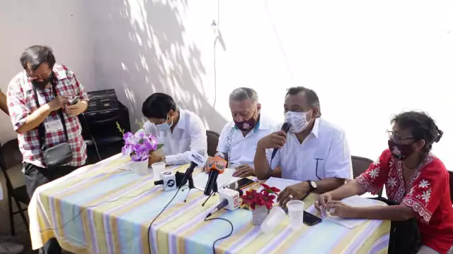 Durante la toma de protesta del nuevo presidente de la Canacintra, Jorge Charruf, se resaltó el tema del abasto del gas natural, para industrializar el Estado