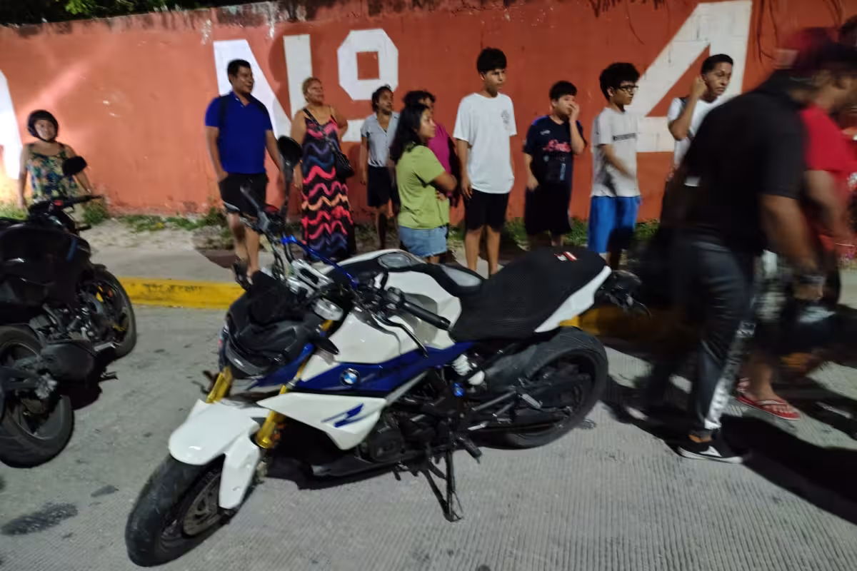 Dos lesionados tras choque entre motocicleta y triciclo en la colonia ...