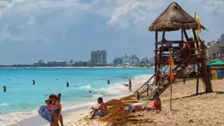 El Semáforo Verde no afectó la vigilancia del cumplimiento de medidas sanitarias en playas de Cancún