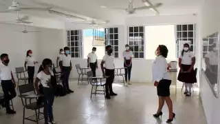 El porcentaje de estudiantes que regresaron a las escuelas en Quintana Roo superó el 50% estimado por la SEQ