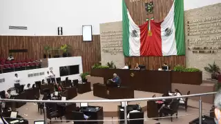 Los legisladores tuvieron un trabajo contrastante: muchos laboraron poco; y pocos, mucho.