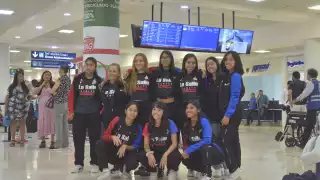 Los gastos del traslado son pagados entre la escuela y los alumnos