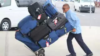 La finalidad de las capacitaciones es que no haya tanta rotación de personal en los negocios de Cancún