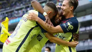 Sebastián Córdova y Renato Ibarra anotaron los goles del triunfo