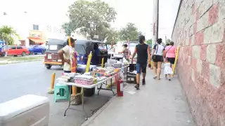Pagan de $200 a $500 al día, según el tamaño del puesto. No hay denuncias, dicen autoridades