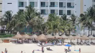 En el municipio de Benito Juárez se encuentra el principal destino turístico a nivel nacional; sitio preferido por vacacionistas nacionales e internacionales