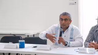 Juan Novelo busca candidatura del PAN en Playa del Carmen desde una oposición debilitada