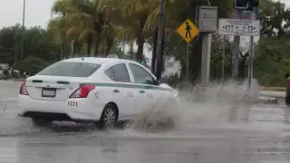 La Península sufrió fuertes lluvias este martes por Idalia