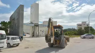 El enviado del alcalde se comprometió con los familiares
de desaparecidos a instalar vigilancia afuera del hotel.