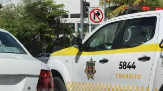 Agentes de Tránsito buscan obtener mordida para que los conductores no sean infraccionados