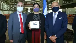 Estos aparatos serán destinados a las bibliotecas de los estados para ayudar a las personas que tengan alguna discapacidad visual