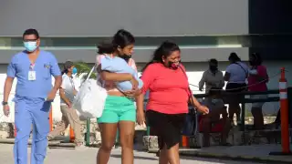 Los casos de COVID-19 sigue bajando