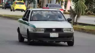 Reprueban la acciones de los taxistas y señalan que lo único que hacen es afectar al destino
