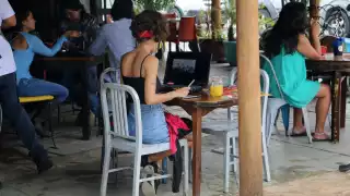 El aforo máximo con que deben operar es de 60 por ciento, según el Semáforo Epidemiológico estatal el amarillo. Foto: Erick Marfil