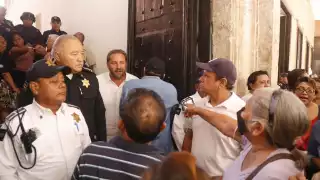 Comerciantes piden hablar con el Alcalde interino de Mérida