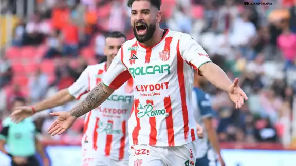 Milton Giménez se crece y lleva a Nexaca a la victoria y lo deja en los primeros lugares Milton Giménez se crece y lleva a Nexaca a la victoria y lo deja en los primeros lugares