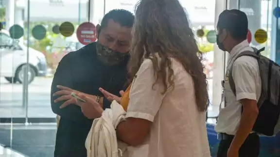 El servicio médico de la aerolínea ofrece la prueba de laboratorio, con resultados certeros El servicio médico de la aerolínea ofrece la prueba de laboratorio, con resultados certeros